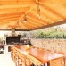 Μπάρμπεκιου κήπου με πάγκο – νεροχύτη, ψησταριά και μαντεμένια εστία μαγειρέματος INOX με καπάκι.Επένδυση: καφέ πυρότουβλο Μπάρμπεκιου κήπου με πάγκο – νεροχύτη, ψησταριά και μαντεμένια εστία μαγειρέματος INOX με καπάκι.Επένδυση: καφέ πυρότουβλο
